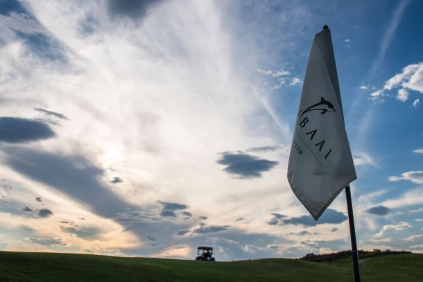 Oubaai Golf Estate View Of Flag And Cart